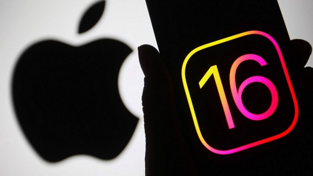 iOS 16