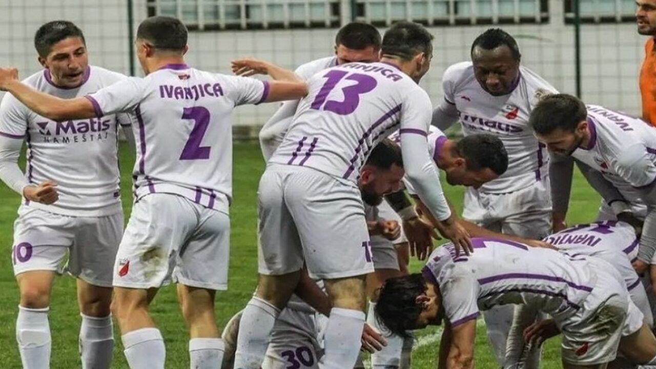 FK javor