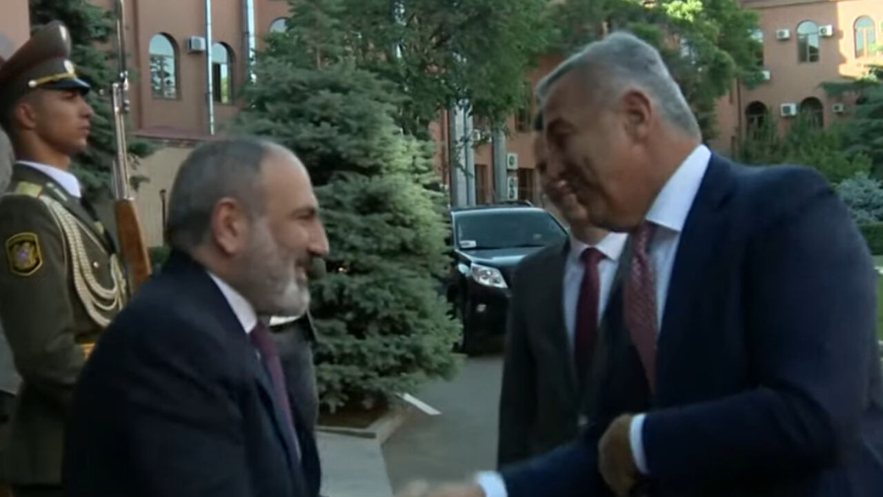 Nikol Pašinjan i Milo Đukanović