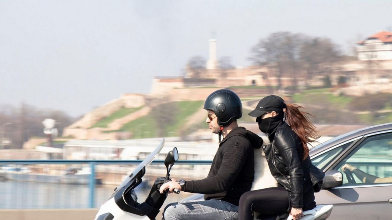 motociklisti