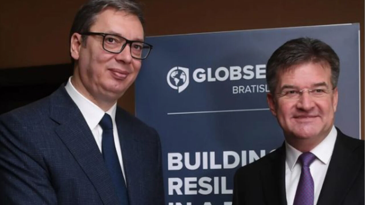 Aleksandar Vučić, Miroslav Lajčak