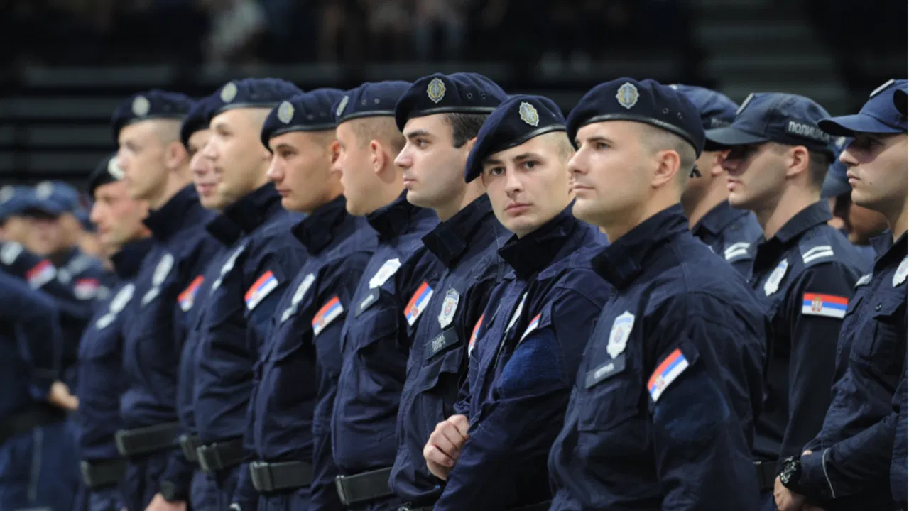 Policija