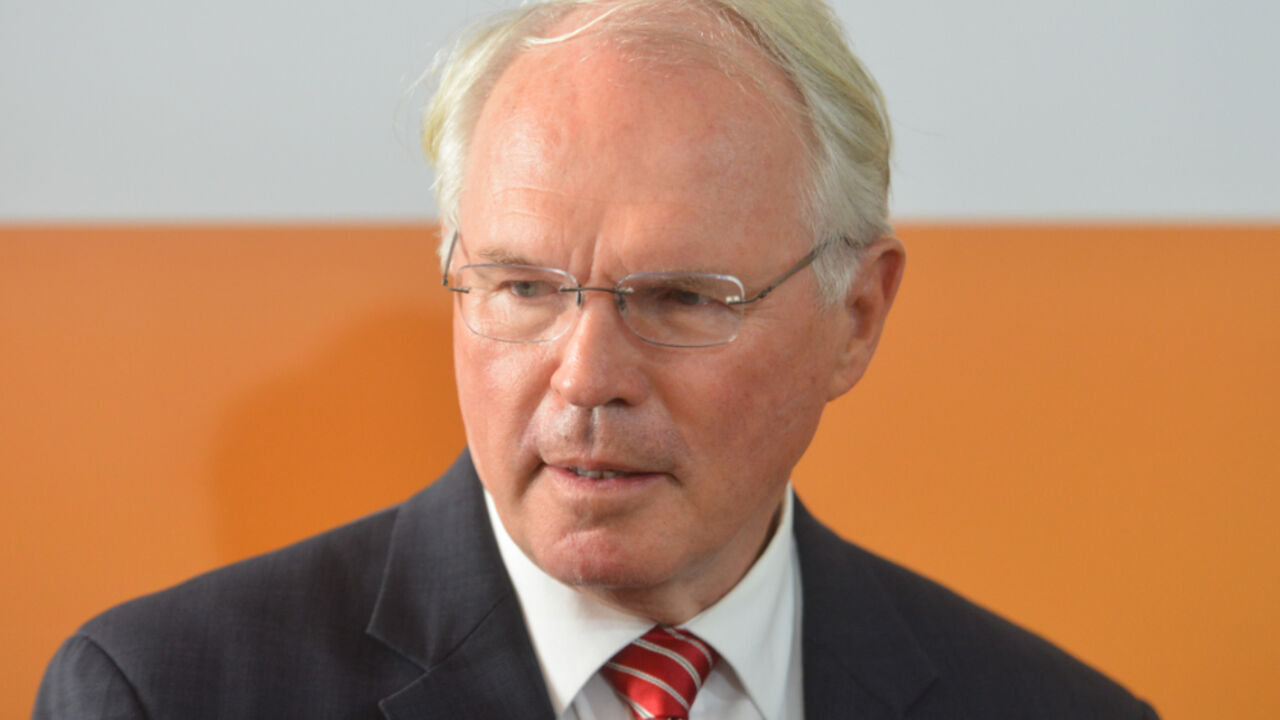 Kristofer Hil