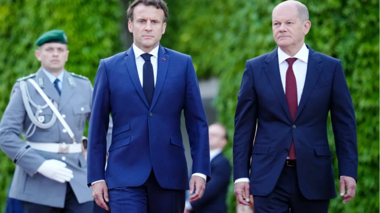 Olaf Šolc i Emanuel Makron