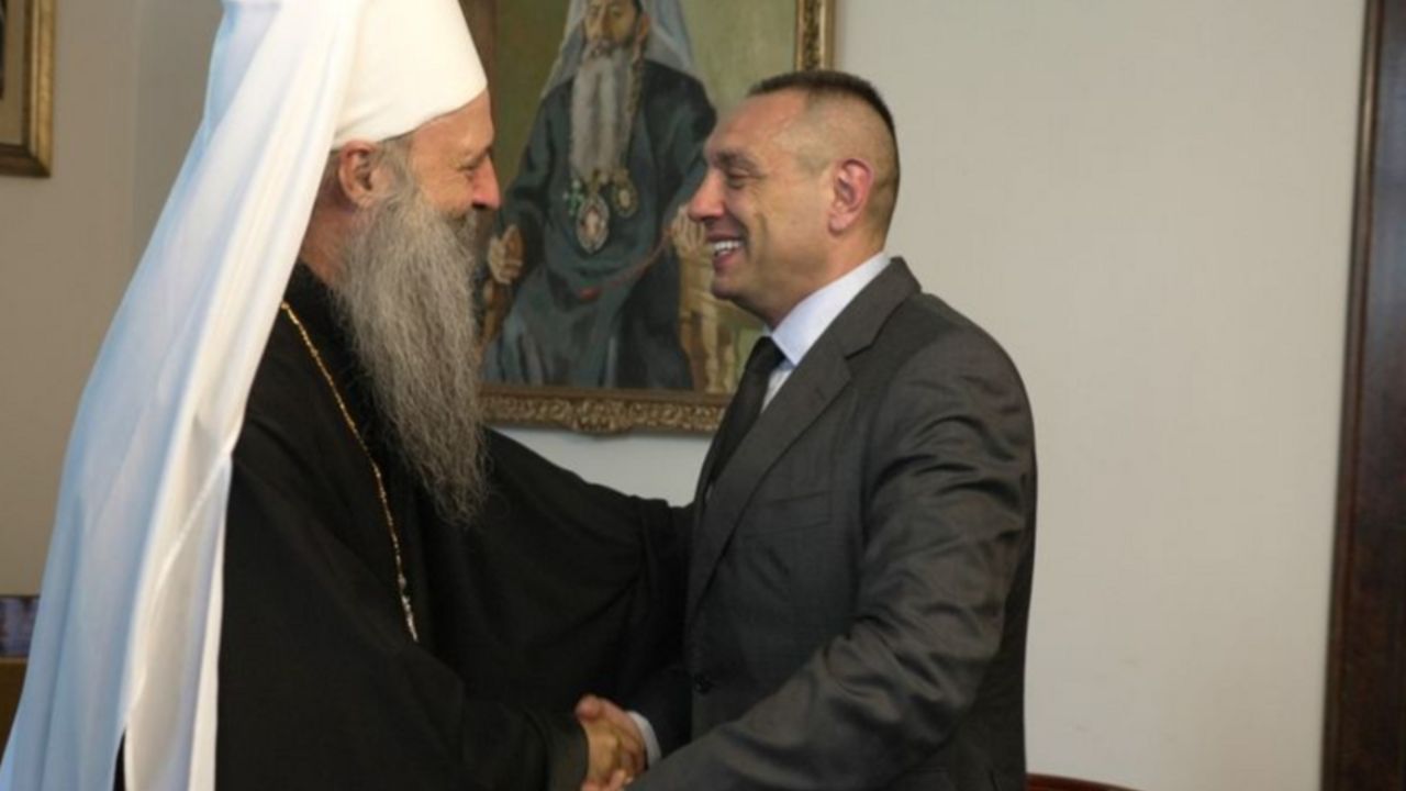 patrijarh Porfirije i Aleksandar Vulin