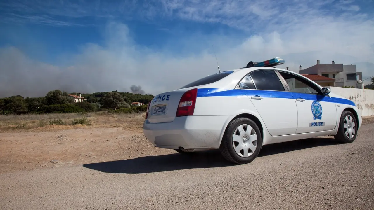 policija
