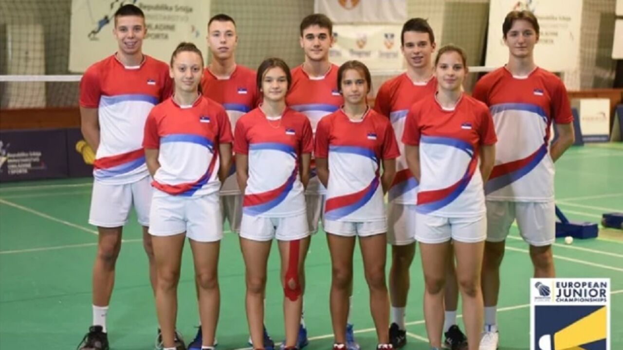Badminton