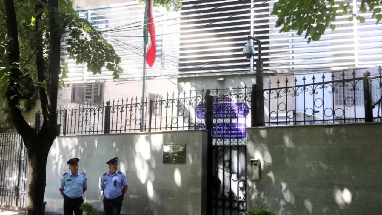 Iranska ambasada u Tirani
