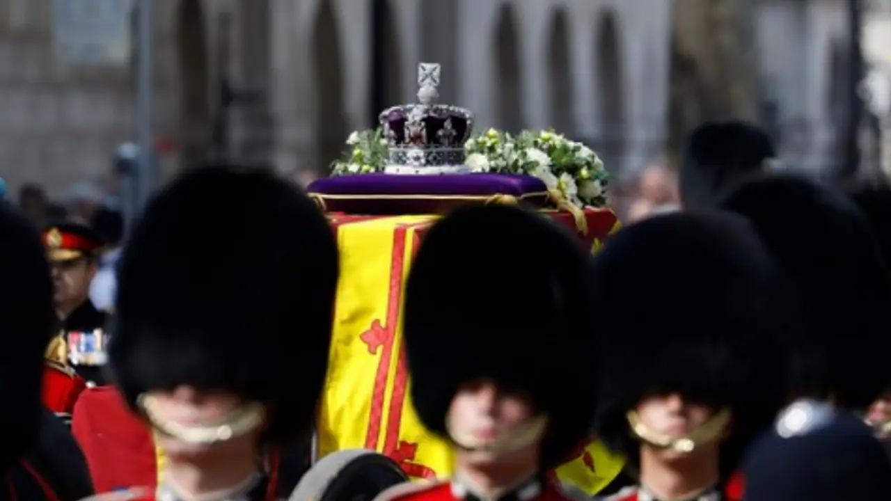 Kruna kraljice Elizabete II