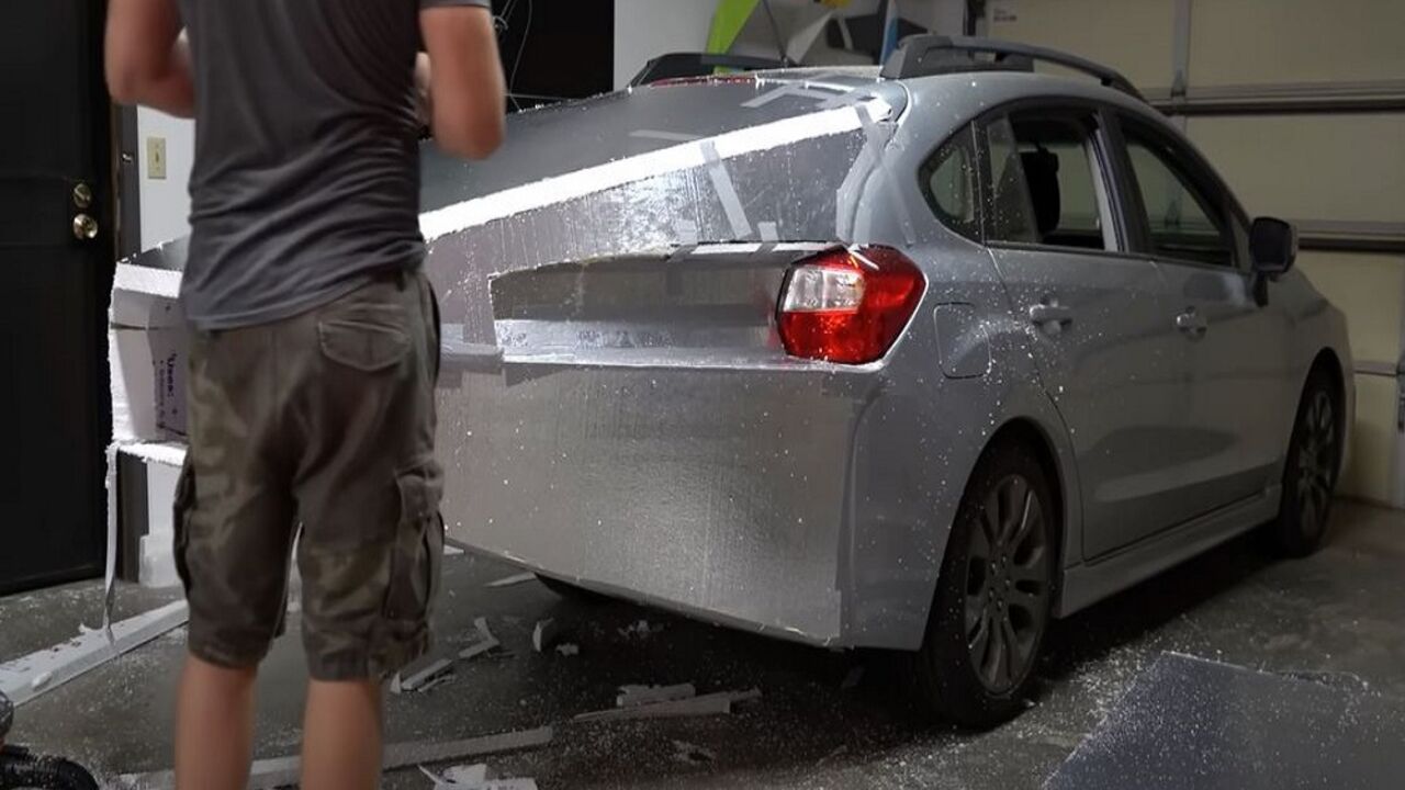 automobil