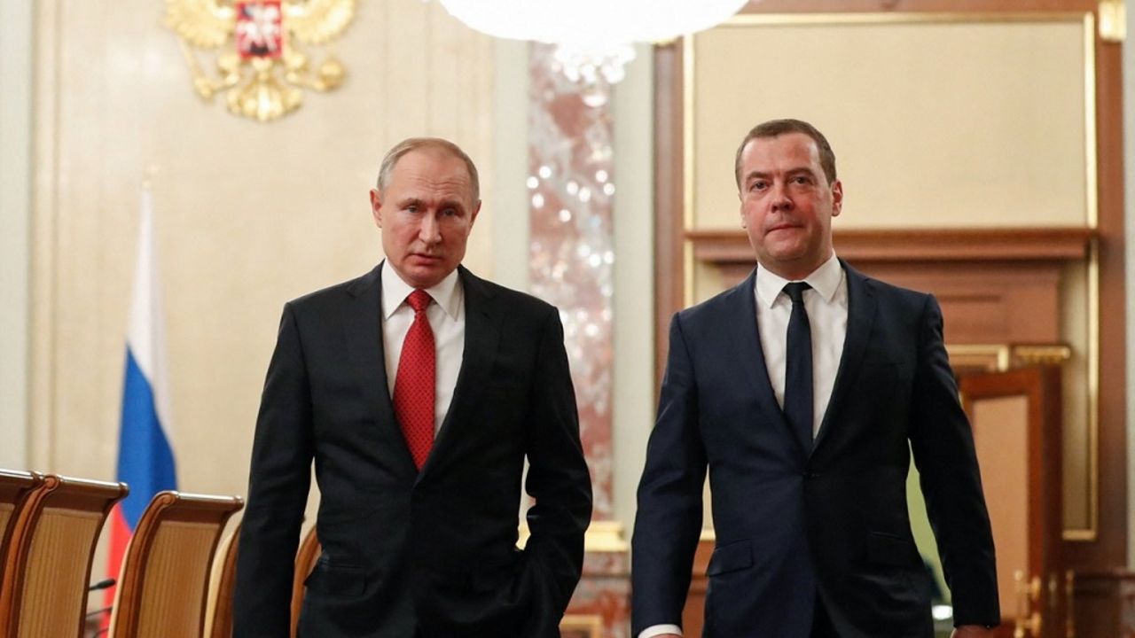 Vladimir Putin i Dmitrij Medvedev