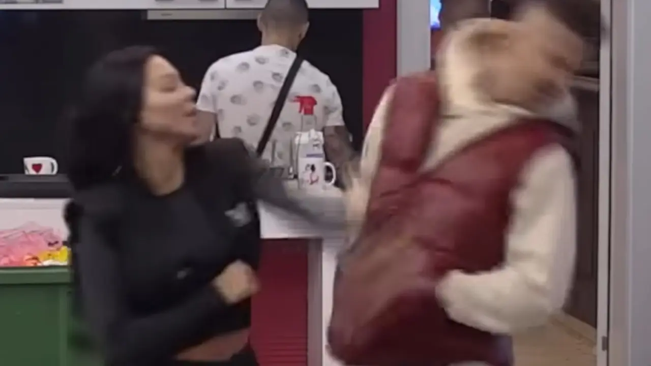 Maja Marinković, Lil Broks