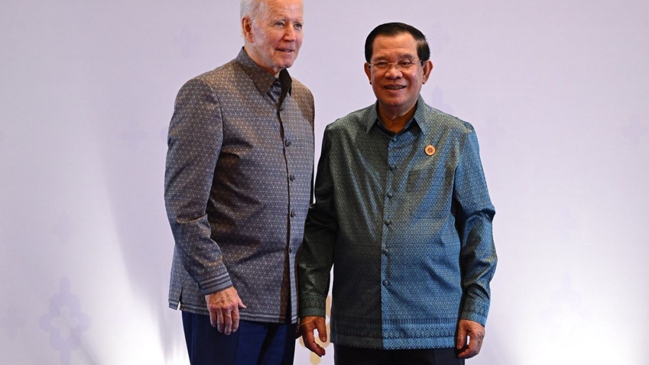 Džo Bajden i Hun Sen
