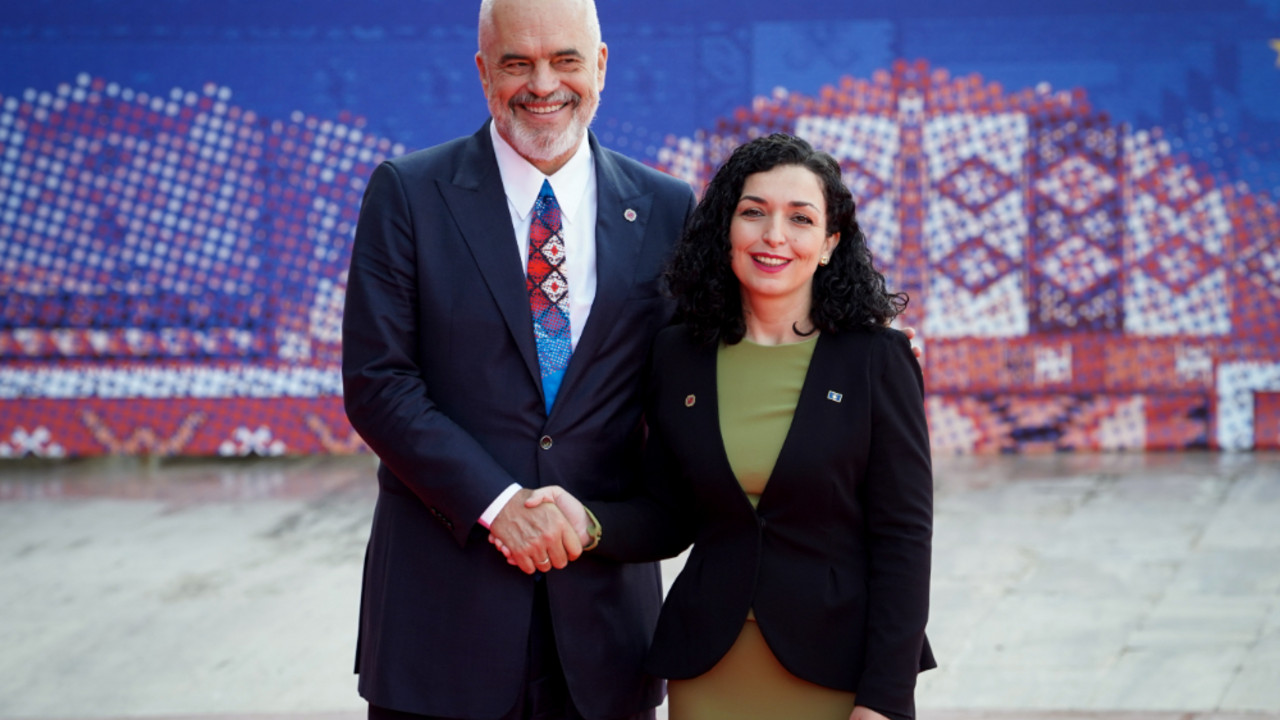 Vjosa Osmani