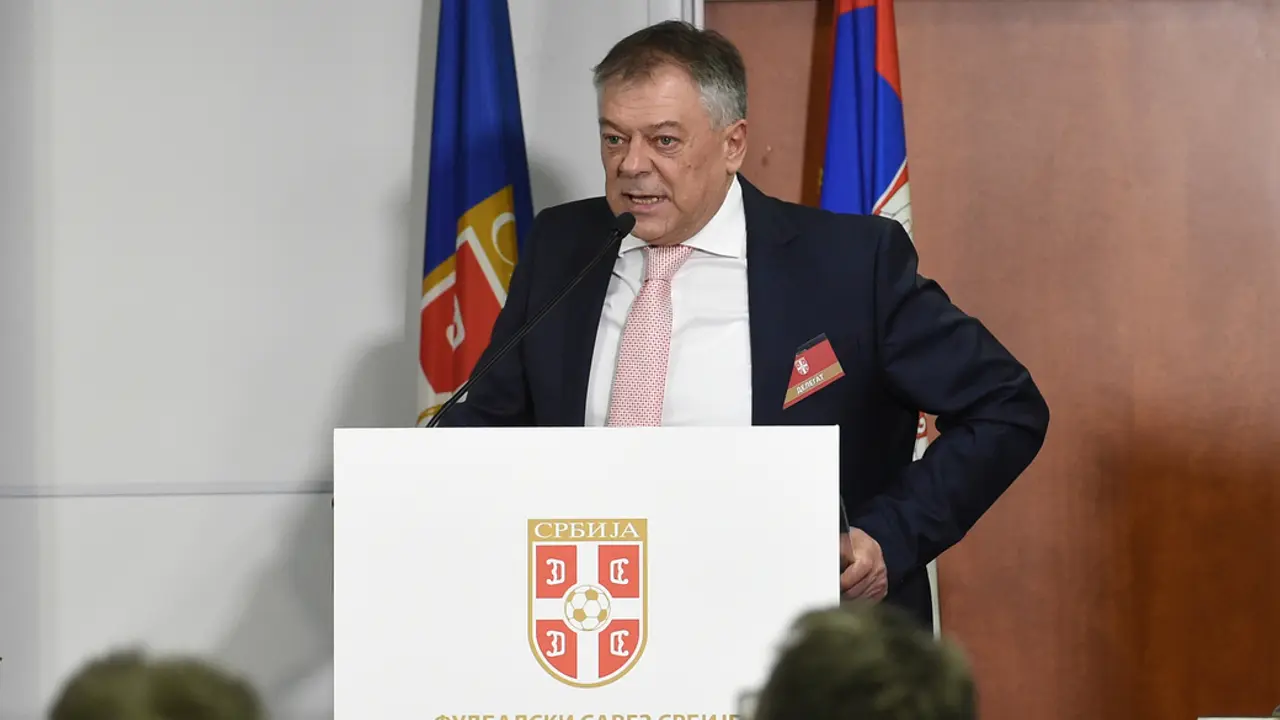 Novica Tončev