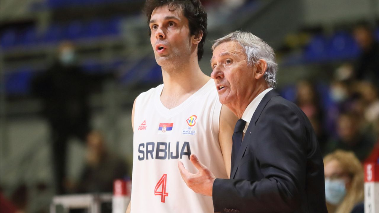 Miloš Teodosić, Svetislav Pešić