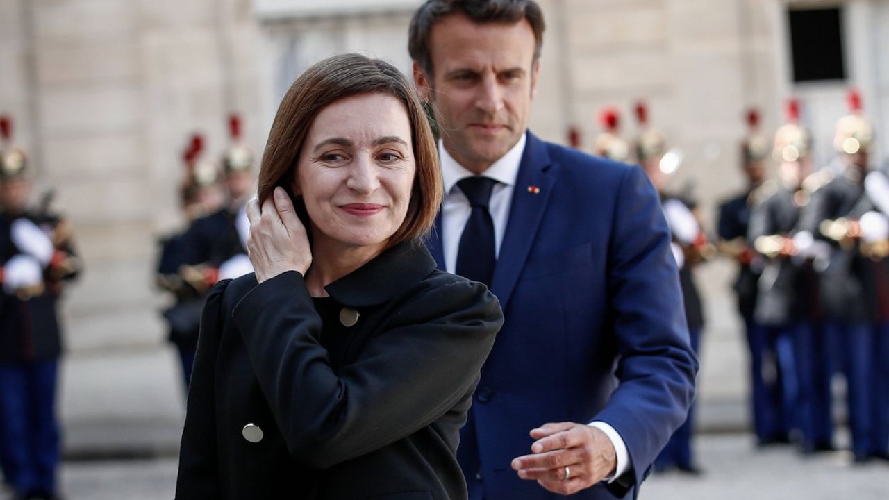 Maja Sandu i Emanuel Makron