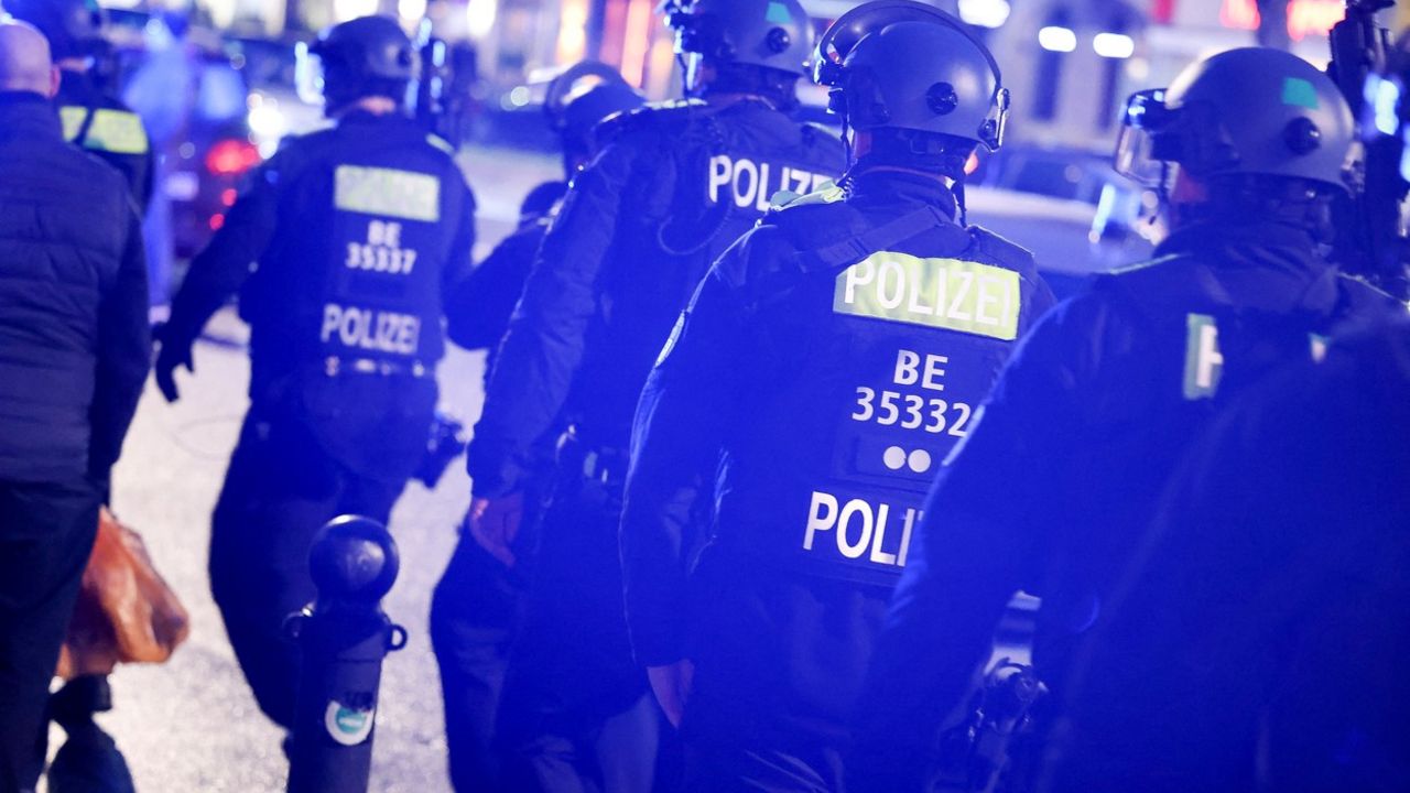policija