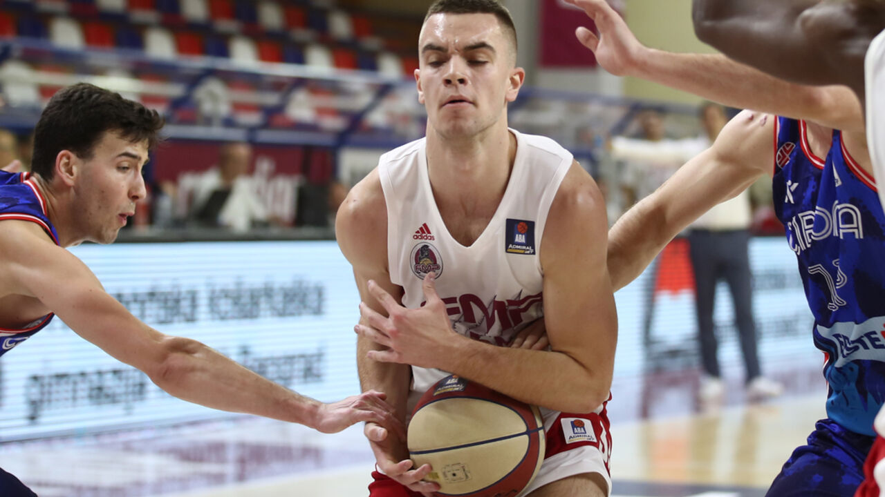 Nikola Manojlović