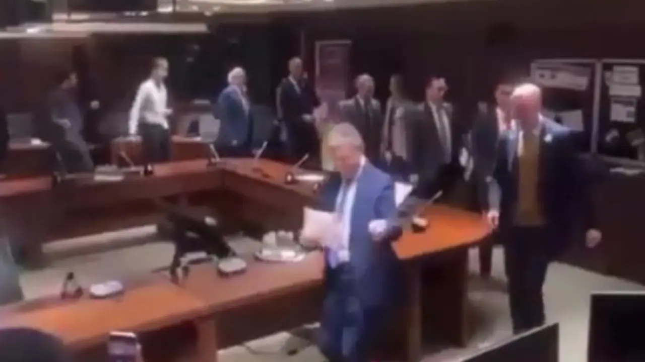 parlament 