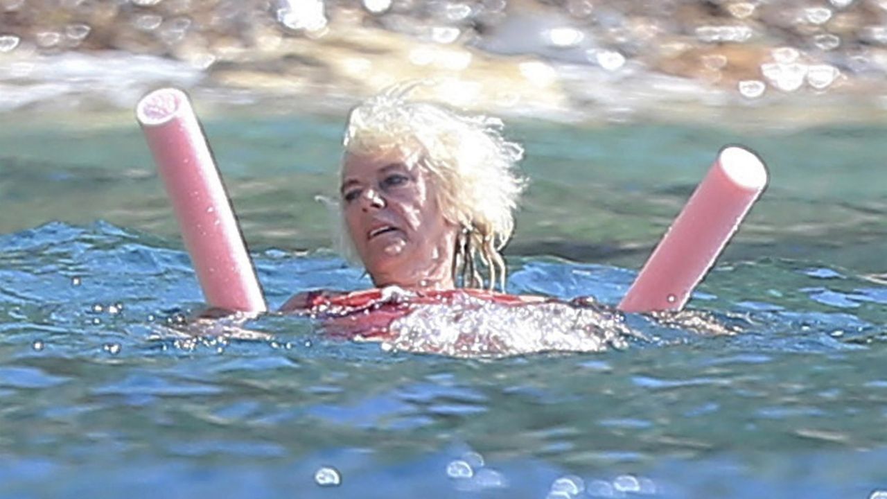 Kamila Parker, kupaći, kraljica