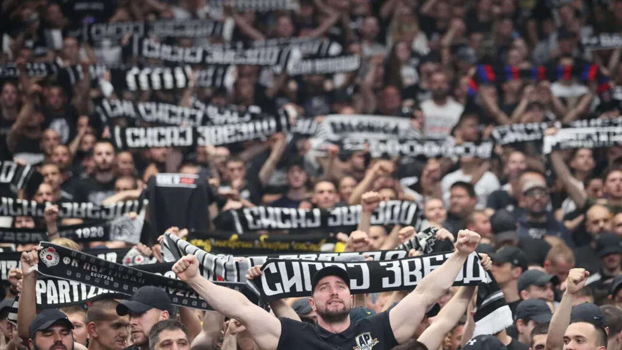 Grobari u Areni