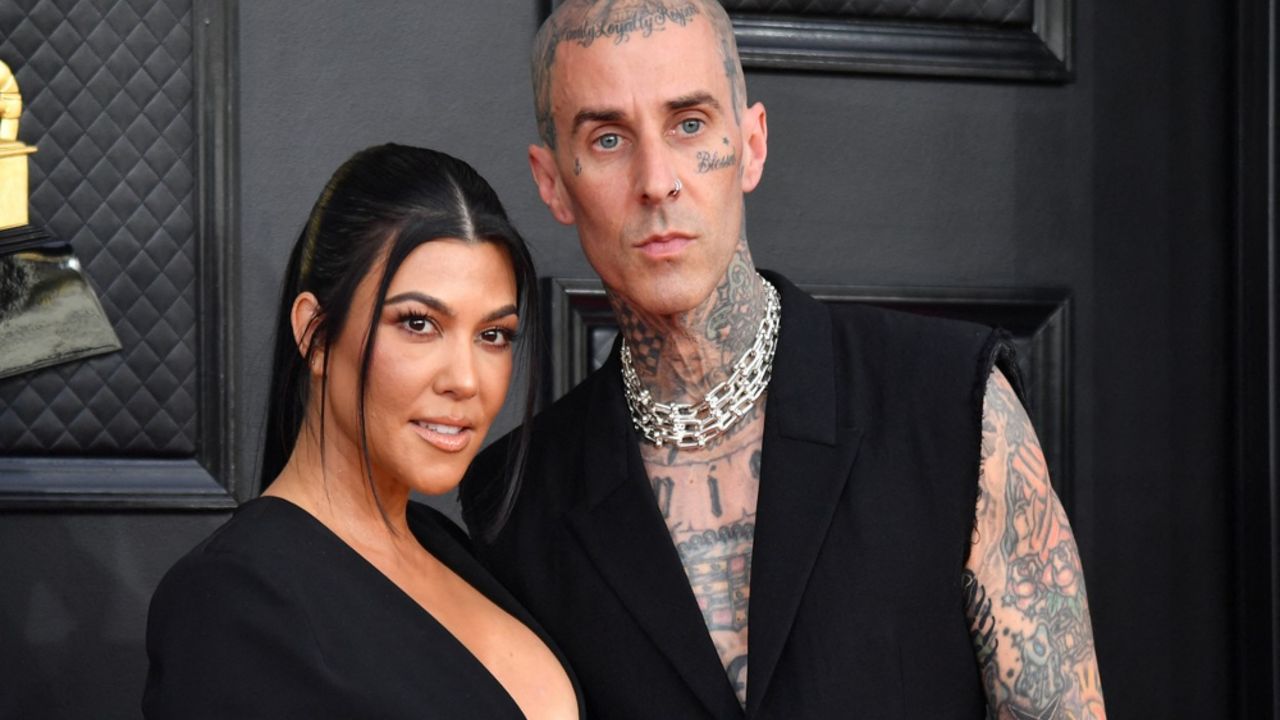 Kortni Kardašijan, Travis Barker