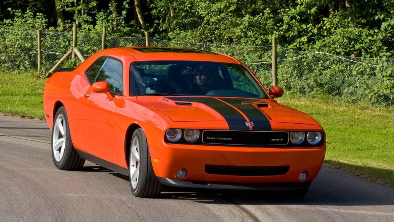 dodge challenger
