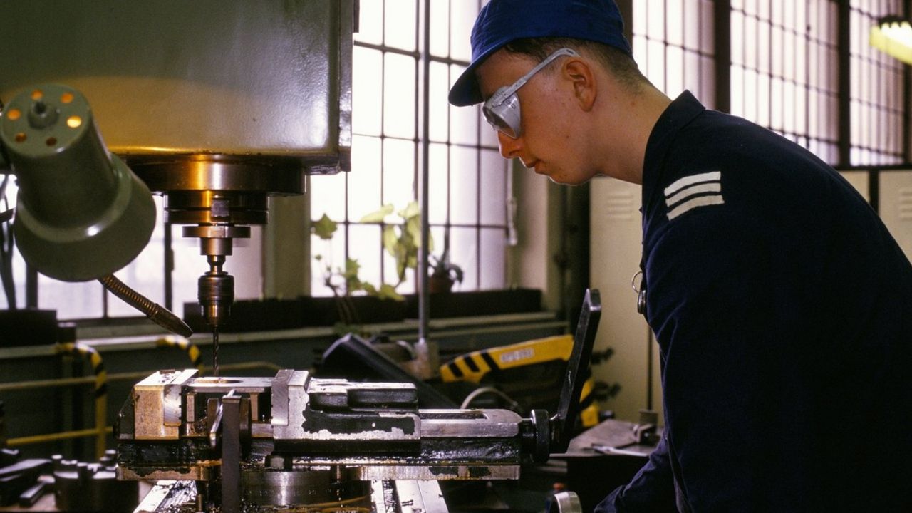auto fabrika