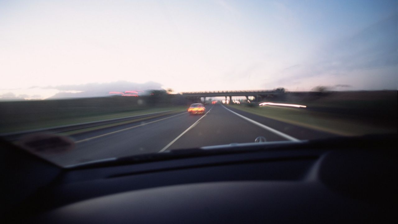 automobil
