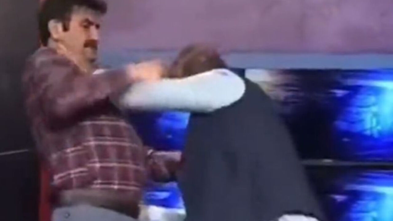 Tuča političara u Pakistanu