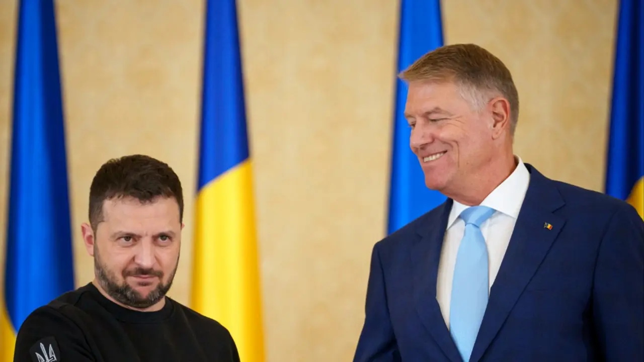 Volodimir Zelenski, Klaus Johanis