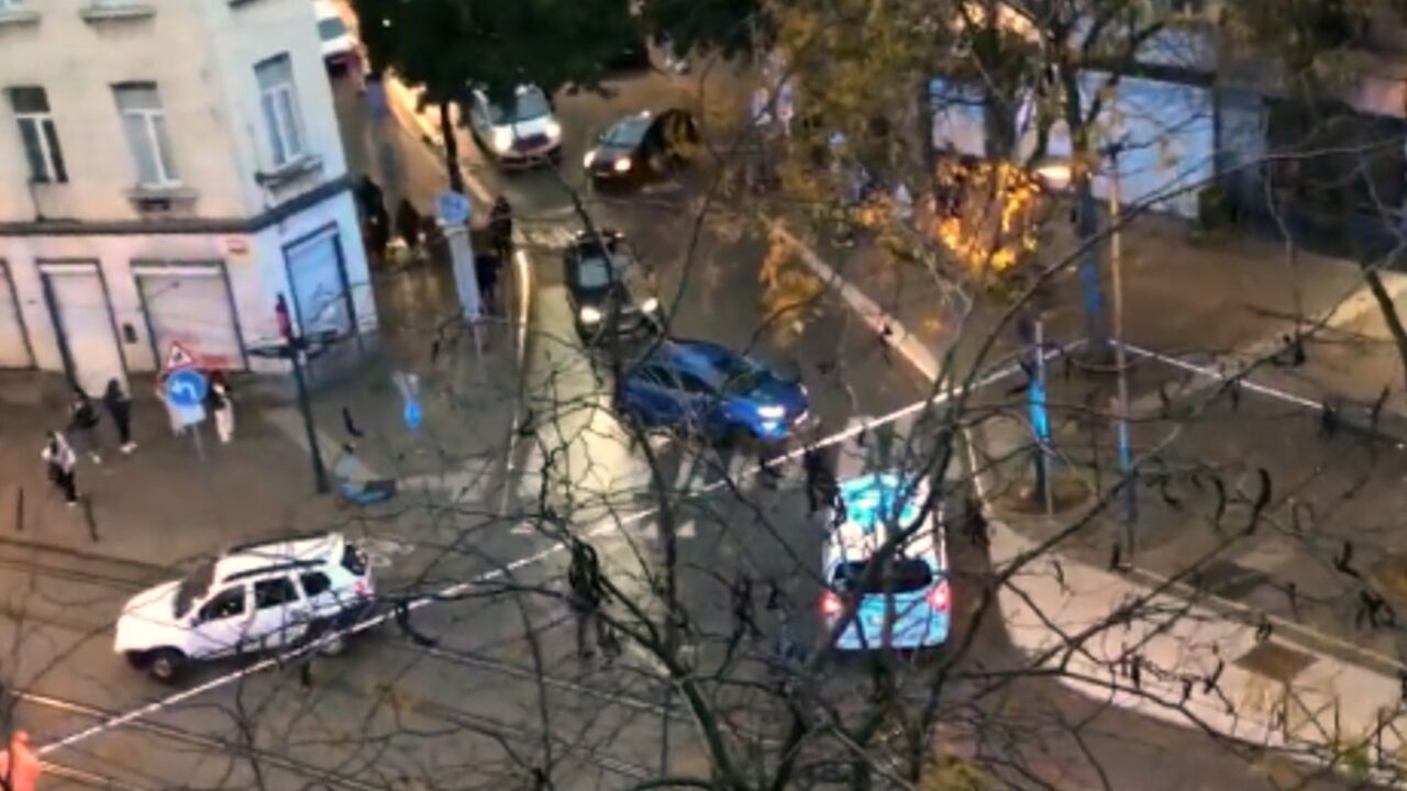 policija