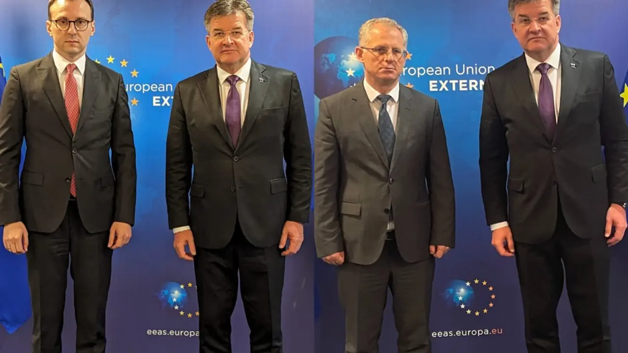 Dijalog u Briselu