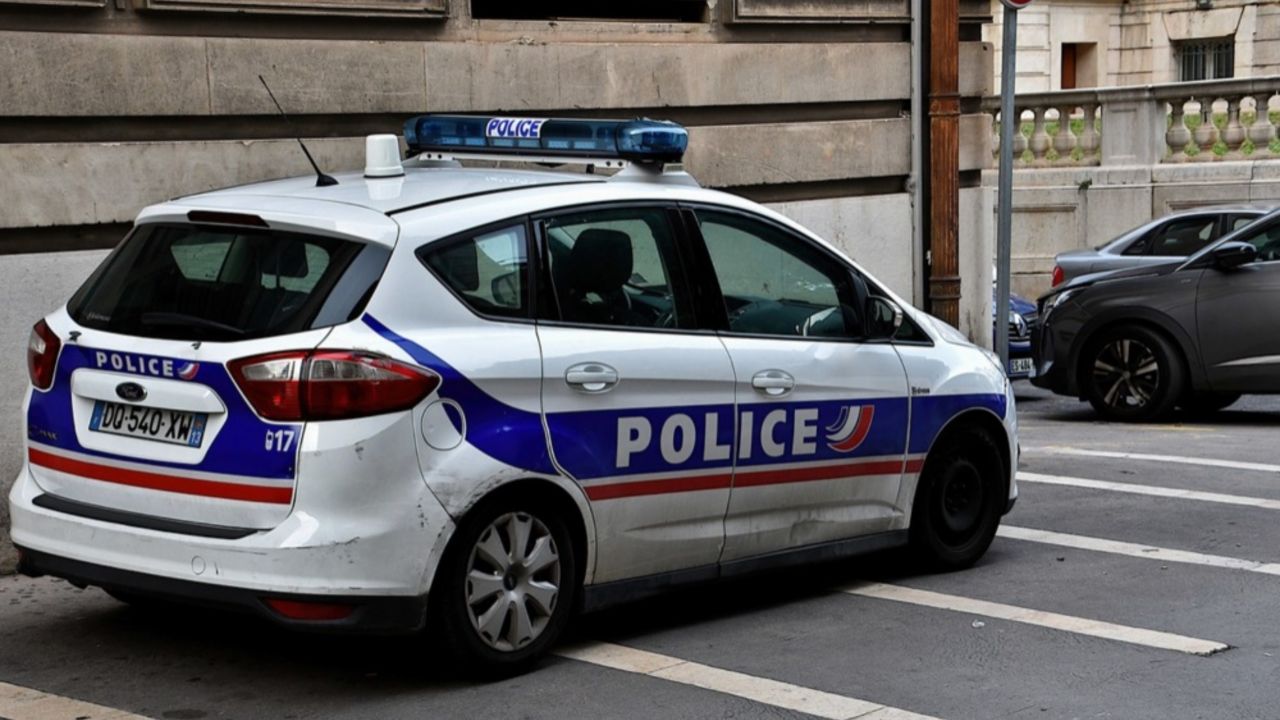 policija