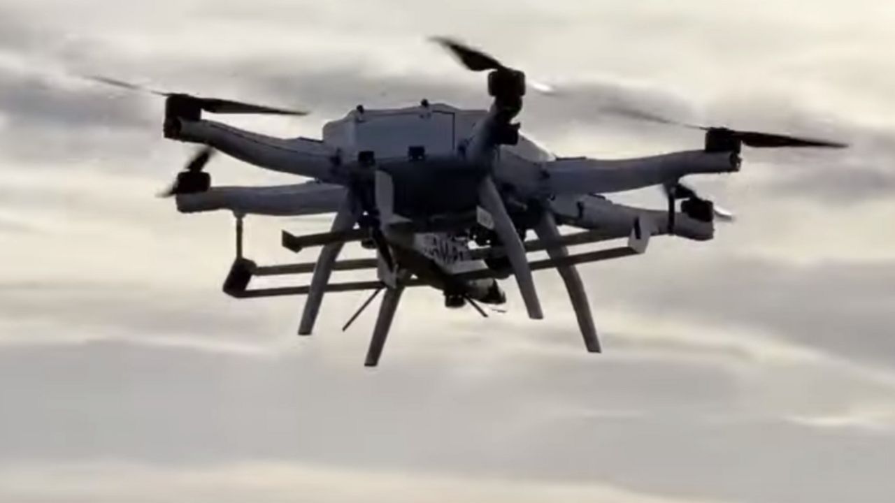 dron kamikaza