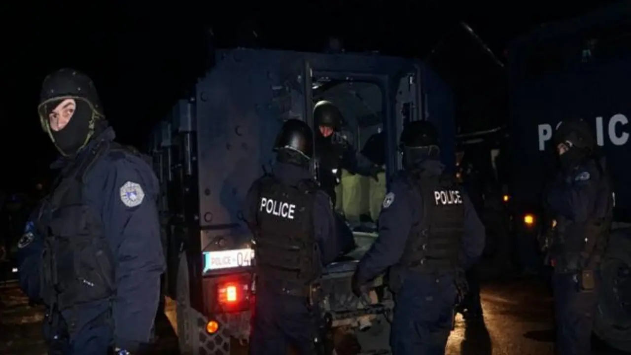 policija
