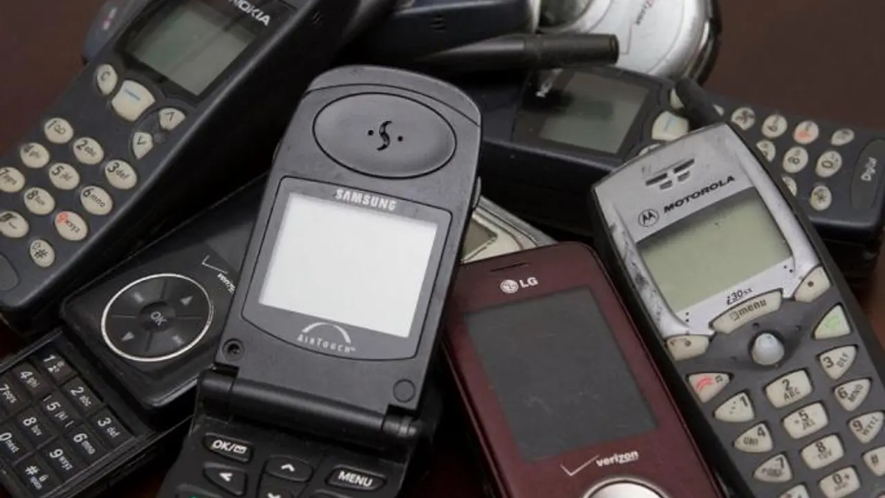 Telefoni