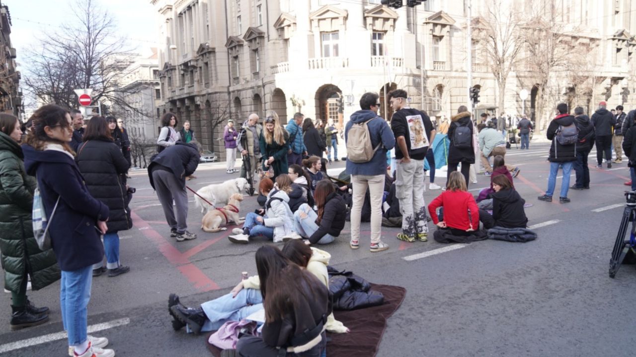 Studenti