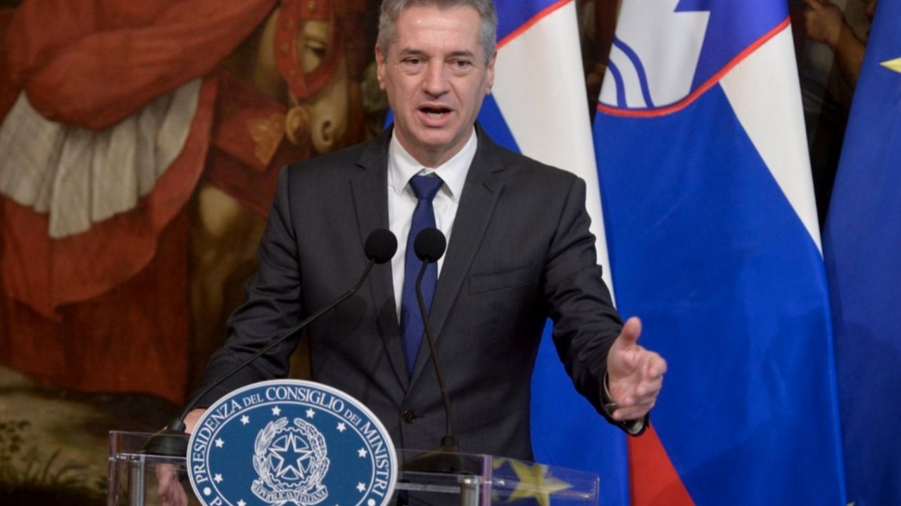 Premijer Slovenije
