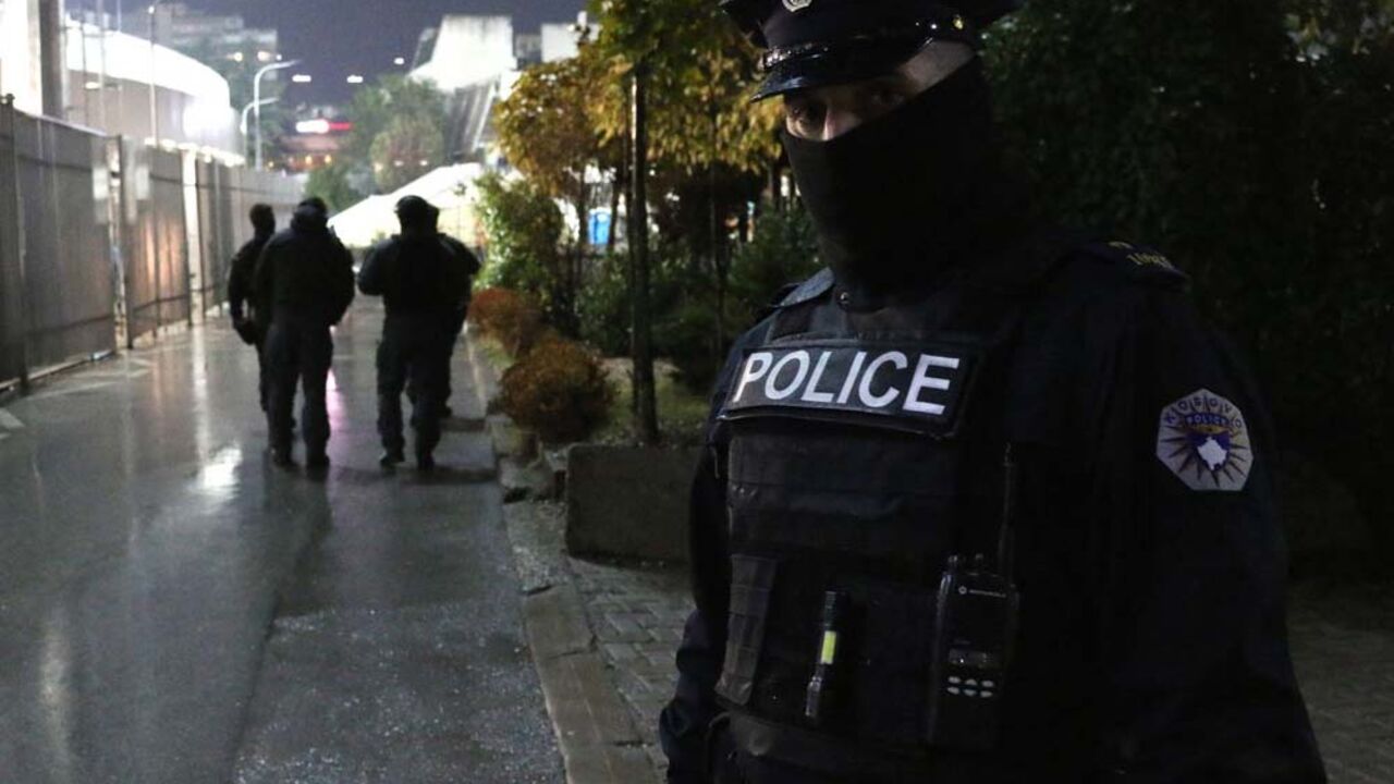 policija