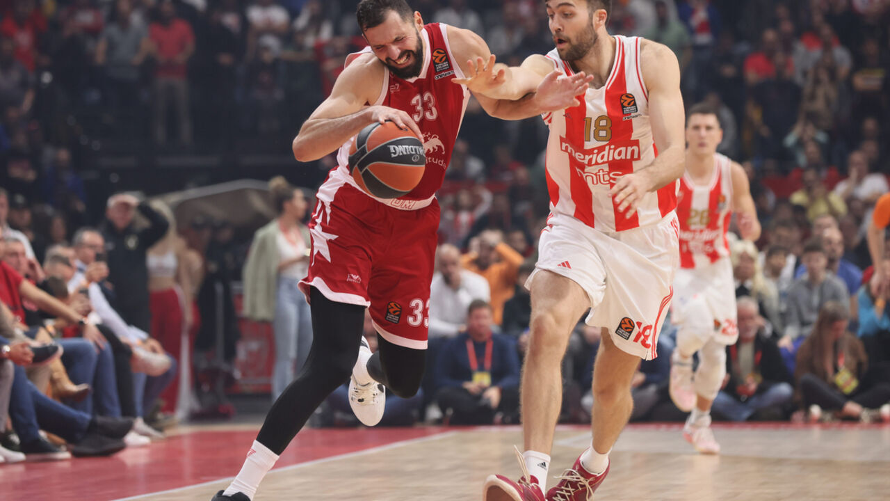 Nikola Mirotić, Majk Tobi