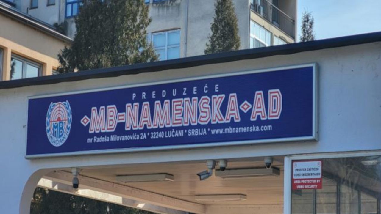 Vojna fabrika u Lučanima