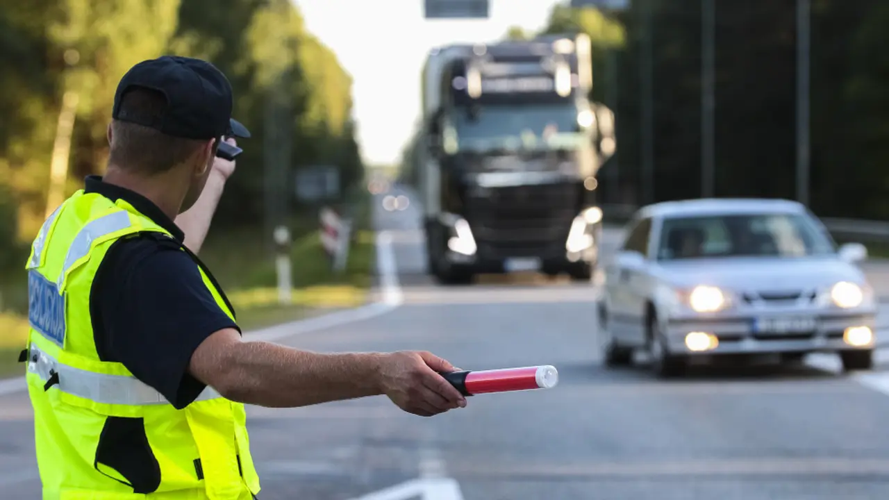 policija